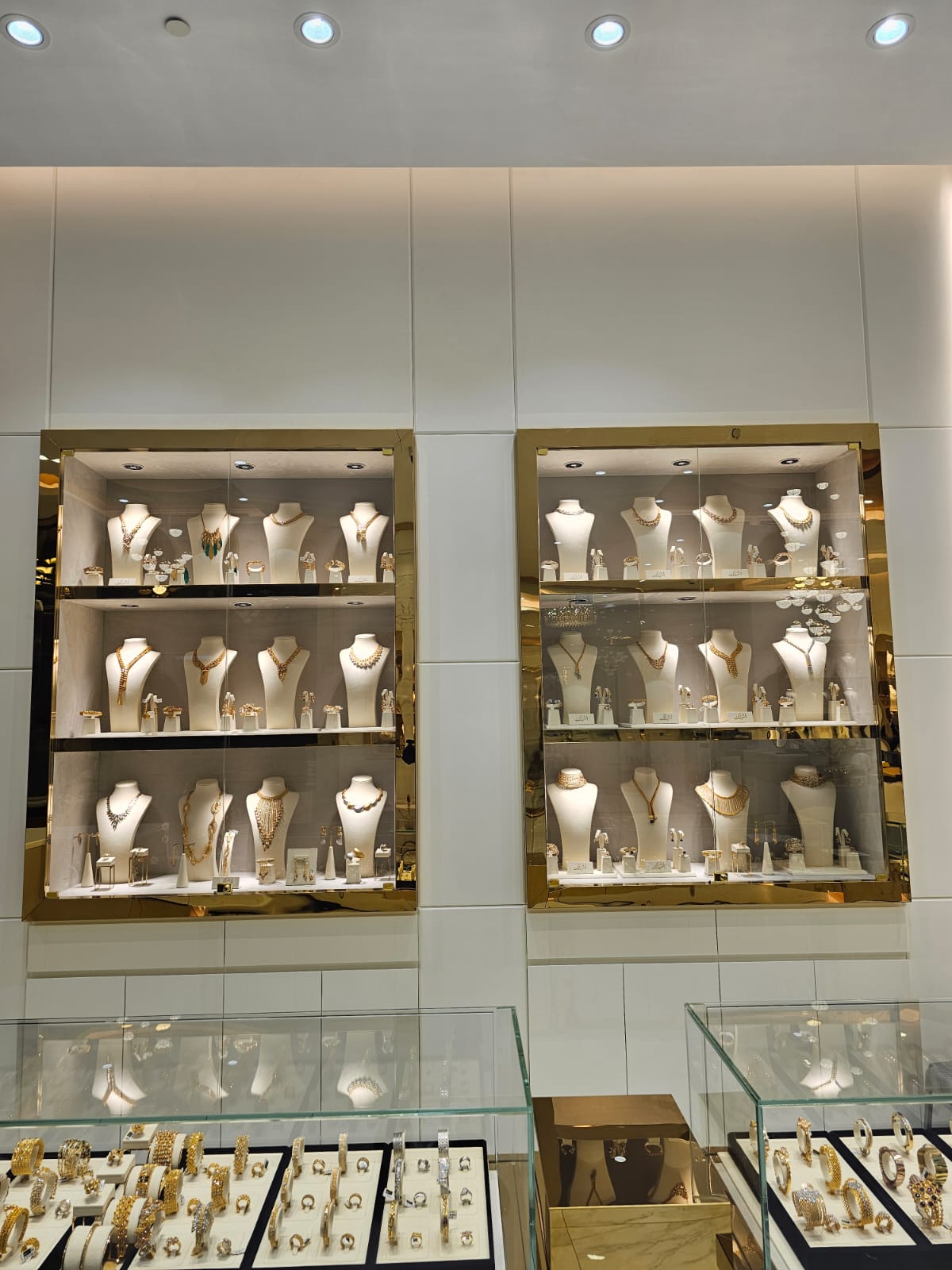 Jewellery interior 1 — jewellery showroom interior designers in Kochi