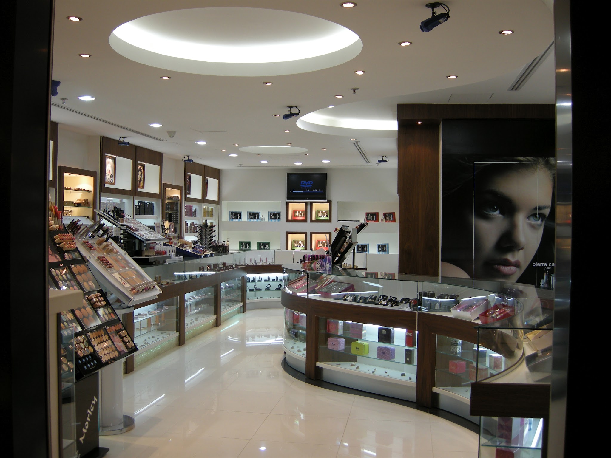 Shops interior 15 — retail shop and store interior designers in Kochi