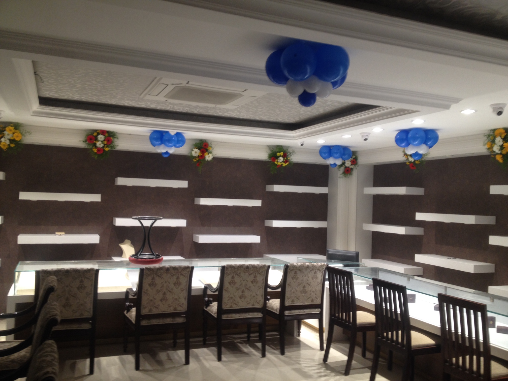 Jewellery interior 15 — jewellery showroom interior designers in Kochi